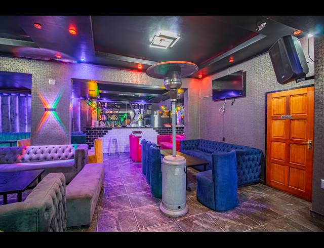 500M² BAR/PUB TO LET IN REGENTS PARK